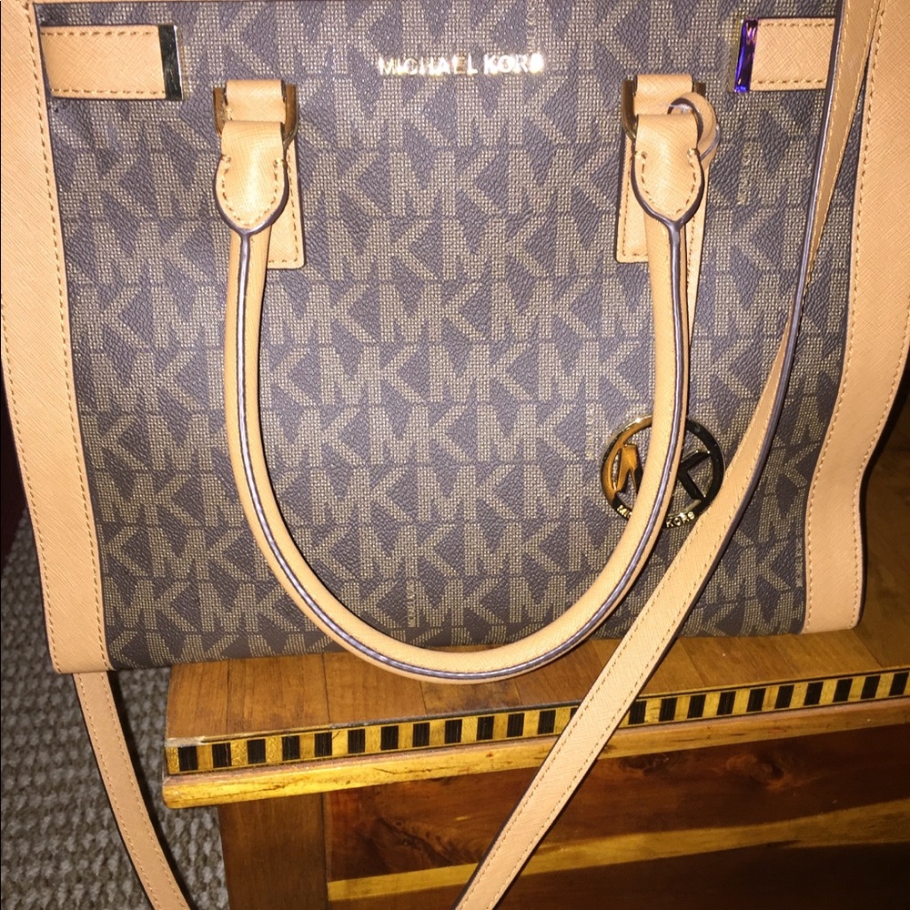 Michael Kors purse